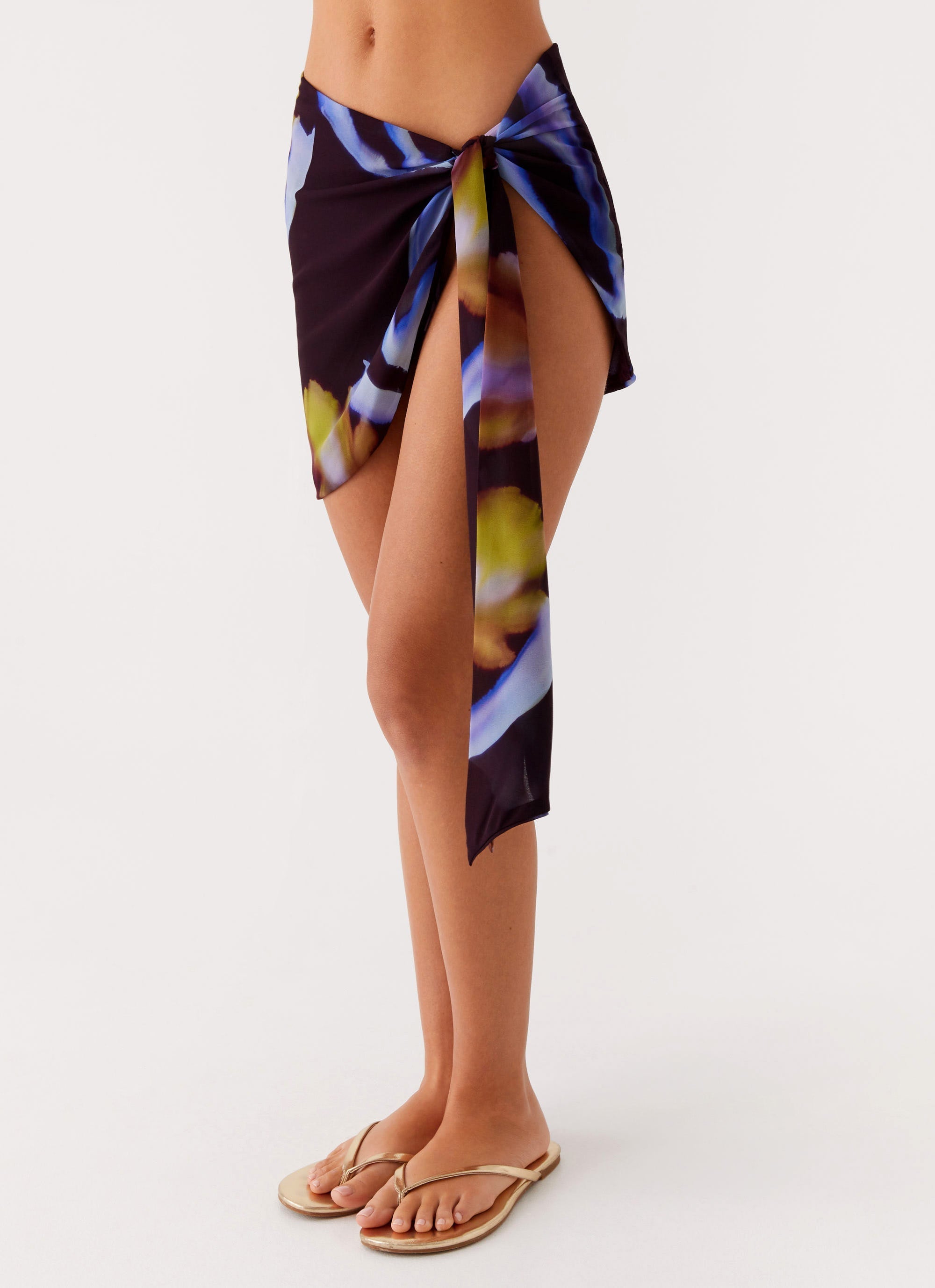 Golden Blaze Sarong - Dark Floral