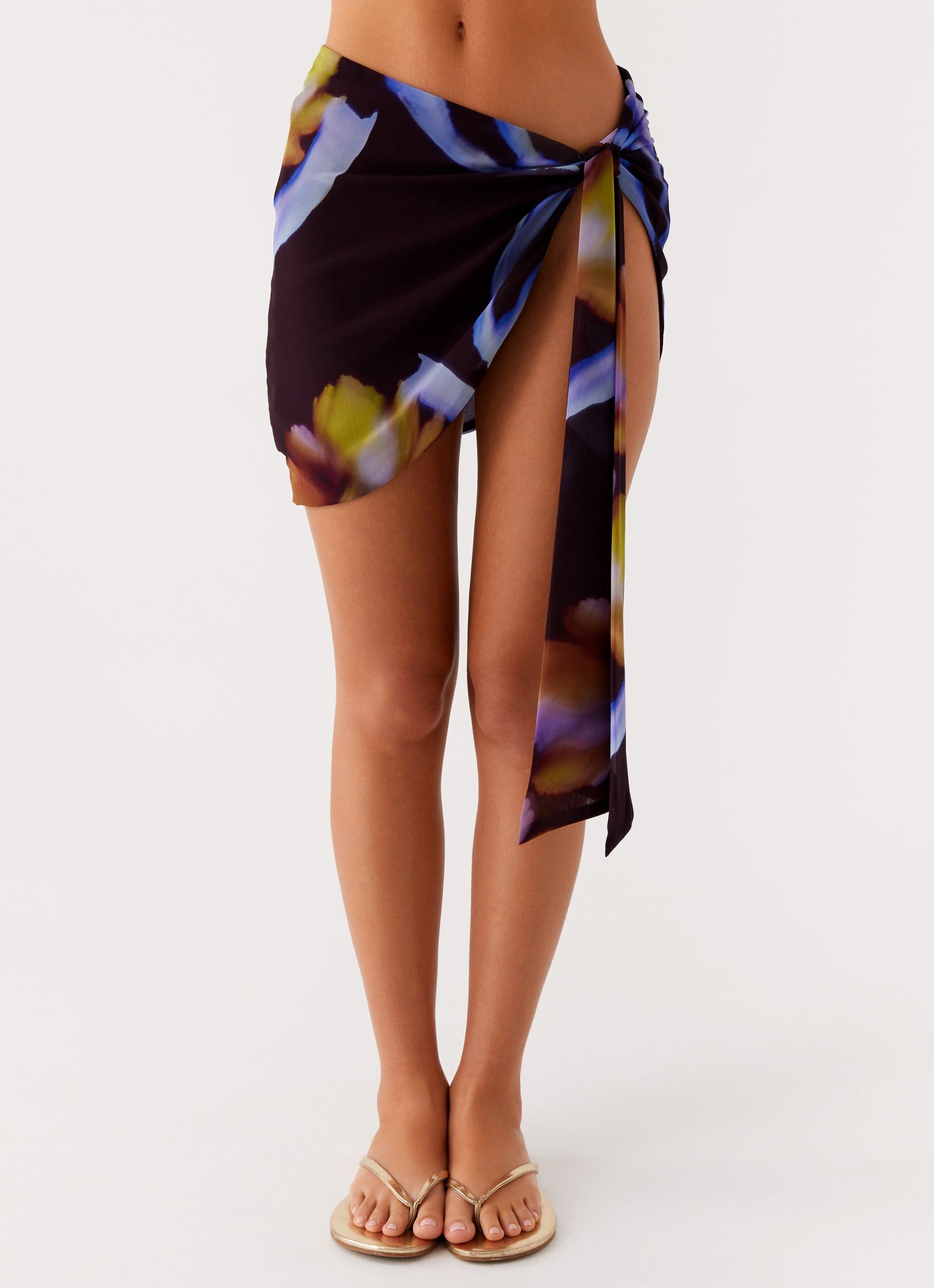 Golden Blaze Sarong - Dark Floral